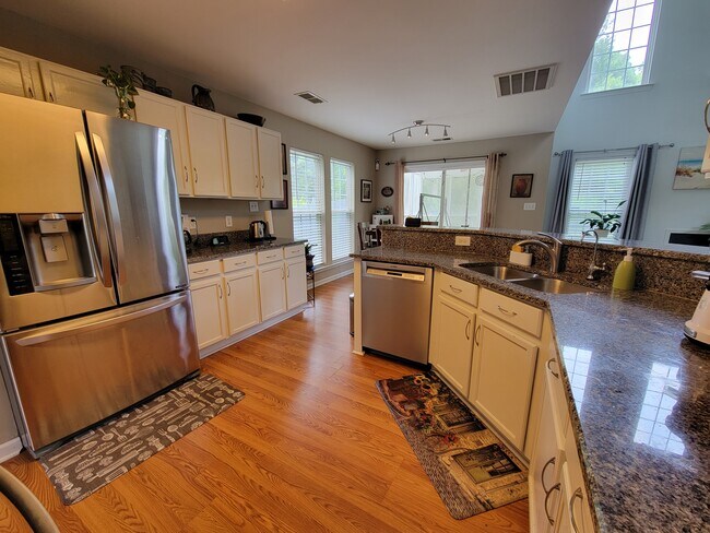 Photo - 9902 Redbud Tree Ct