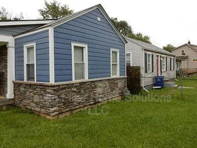 Photo - 2939 Grasmere Ave House