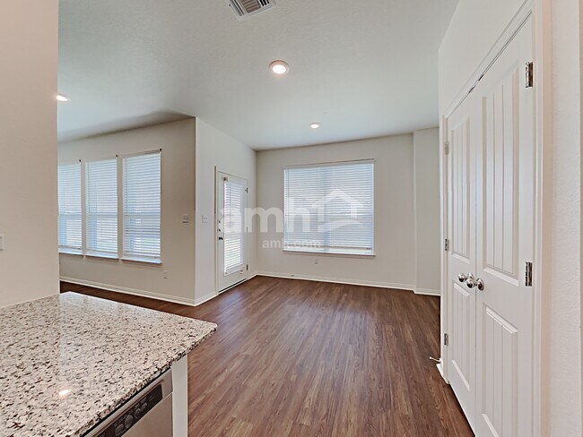 272 Aspen Waters