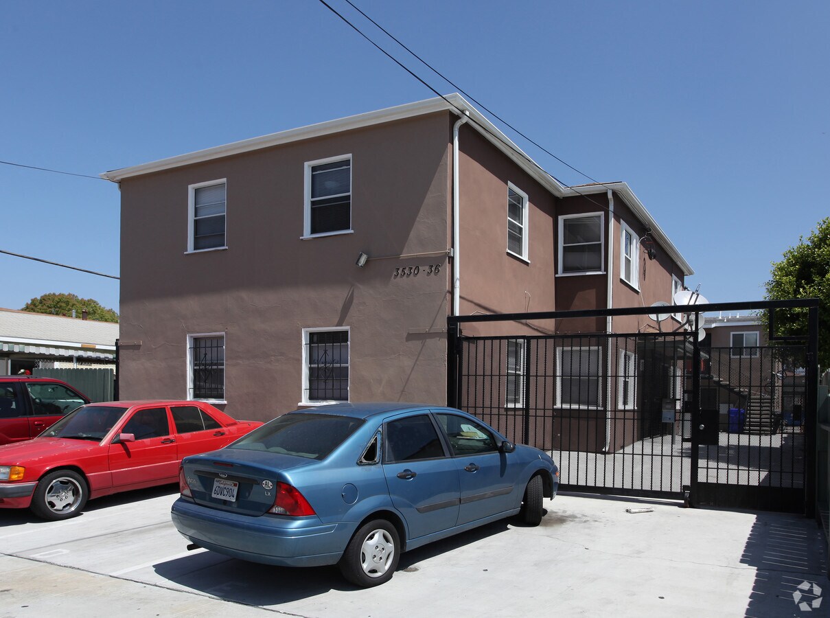 Photo - Madison Ave. Apartments