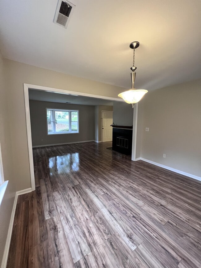 Photo - 8326 Summerglen Cir