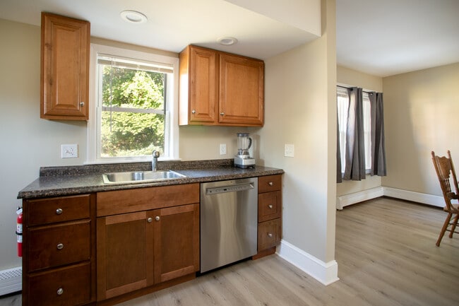 Photo - 53 Bowker Terrace Unit 2