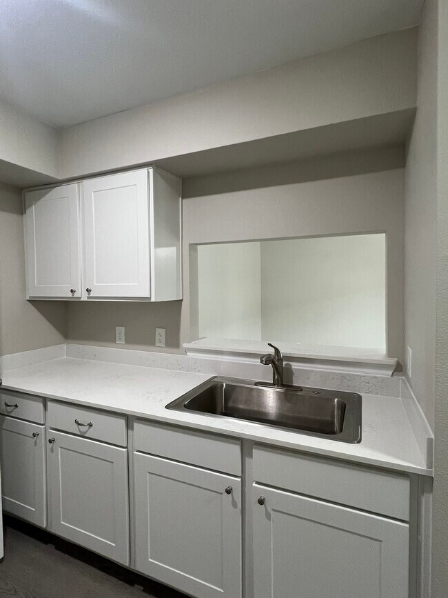 Photo - 3305 Red Bluff Rd