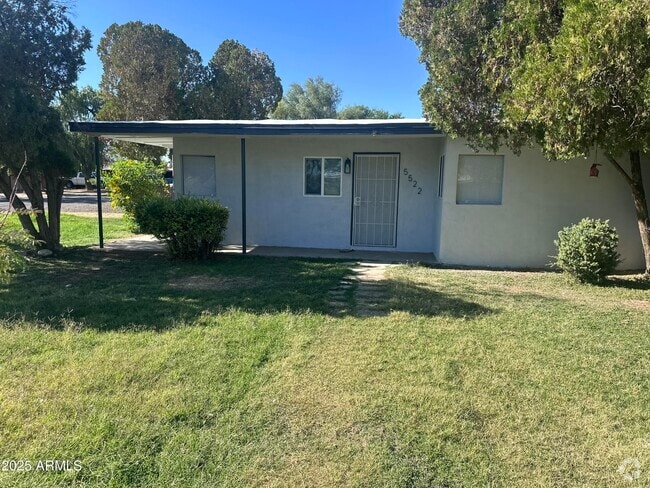 Building Photo - 5522 N 24th Ave Rental