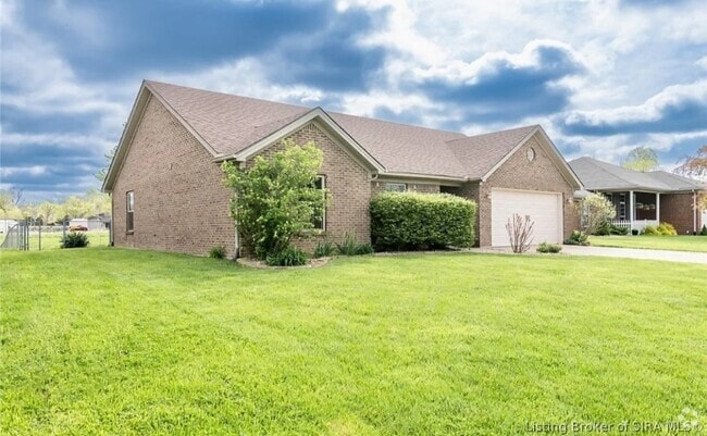 Building Photo - 4105 Lakeside Dr Rental