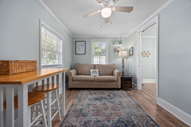 Photo - 347 Seabreeze Dr Unit ID1312356P