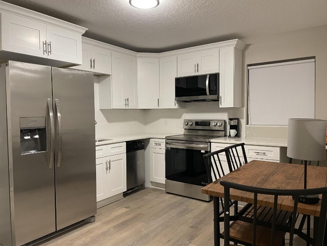 Photo - 804 N 5th St