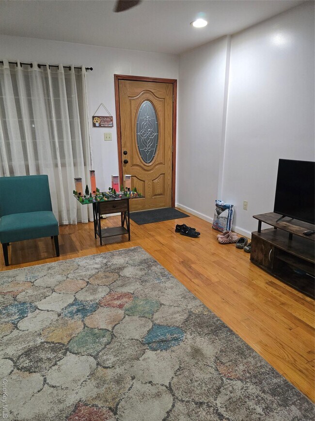 Photo - 137-19 Southgate St Apartamento