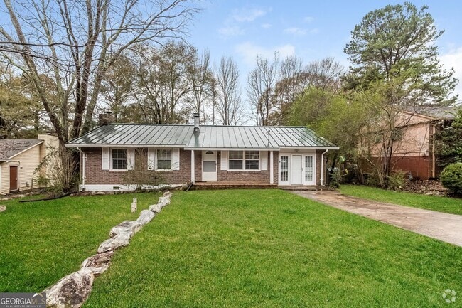 Building Photo - 8155 Tudor Dr Rental