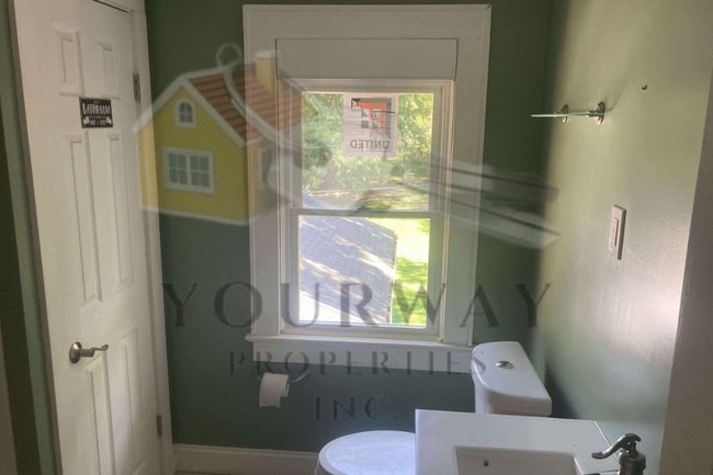 Photo - 883 Brown Rd