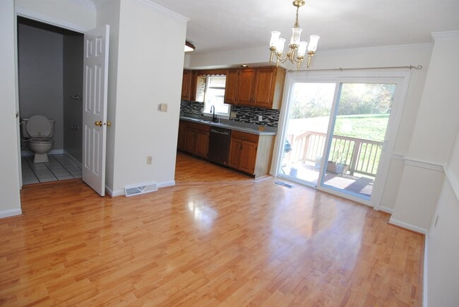 Photo - 37 Cadogan Way