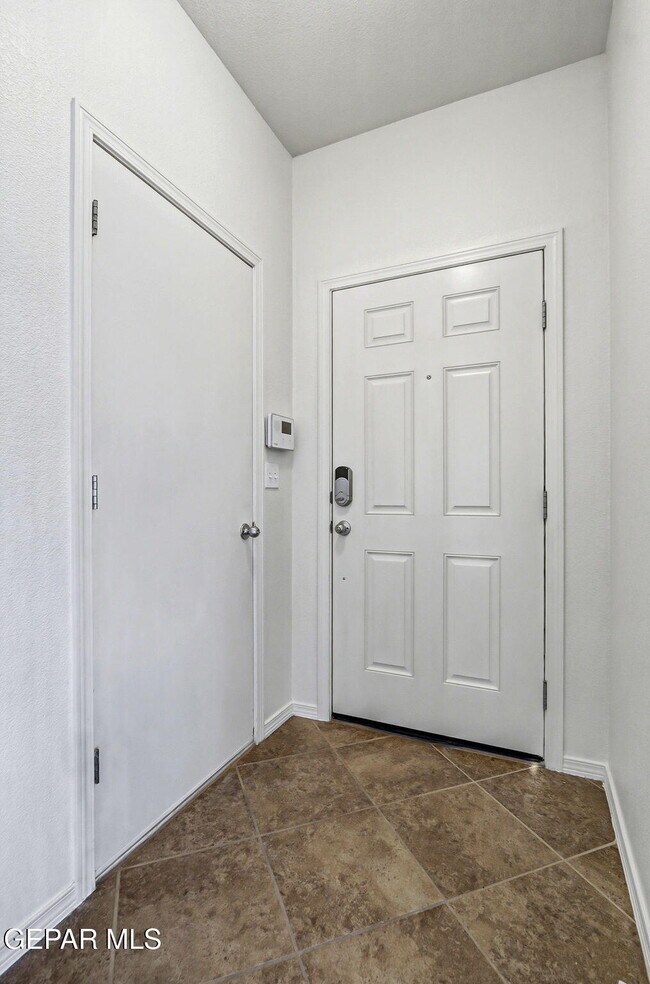 Photo - 11269 Bullseye St