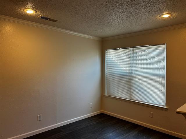 Photo - 2200 E Trinity Mls Rd Unit 301