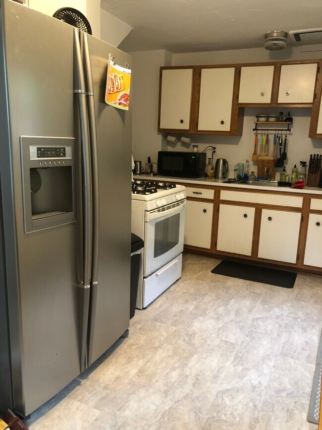 Photo - 43 Hemlock Rd Unit 43 Hemlock