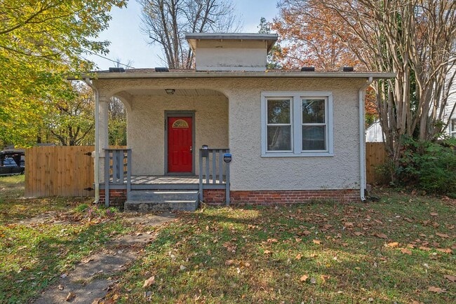 Photo - 1323 Columbia St