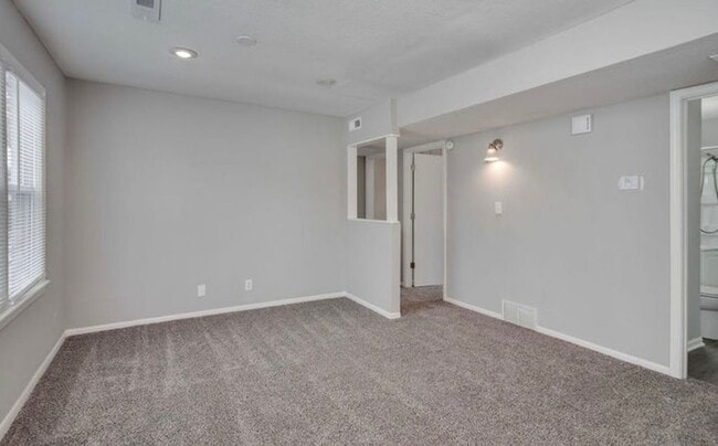 Available NOW! 3 Bed 1 Bath Home! $1350.00 - Available NOW! 3 Bed 1 Bath Home! $1350.00