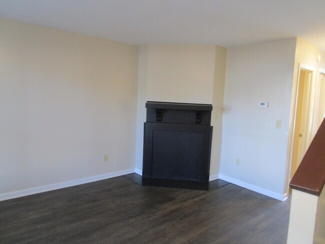 Photo - 1944 Gion St