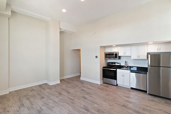 Fyfe Apartments