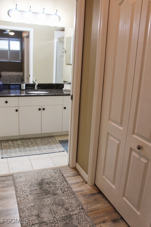 Photo - 16685 Lake Cir Dr Unidad 1044