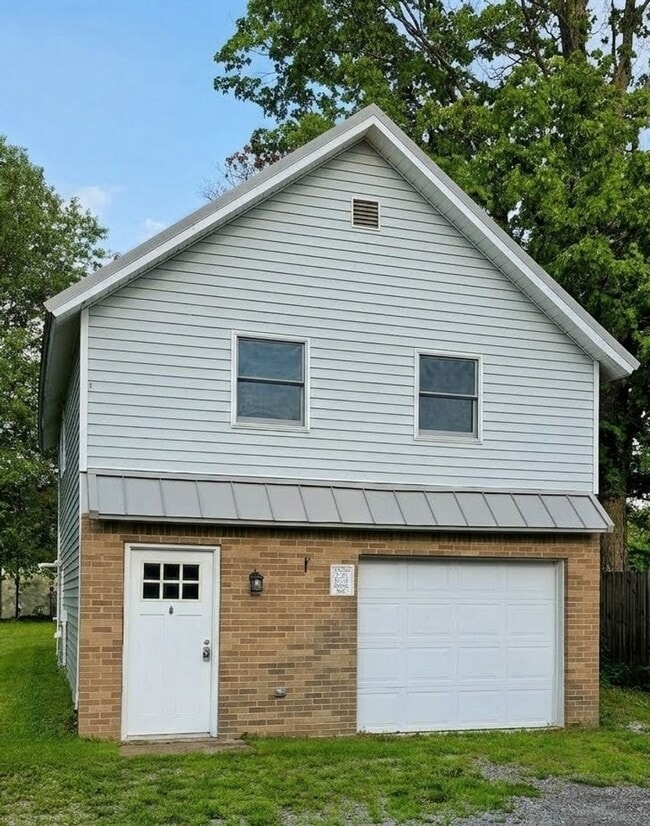 Photo - 9360 NY-240