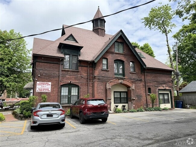 Building Photo - 871 Delaware Ave Rental