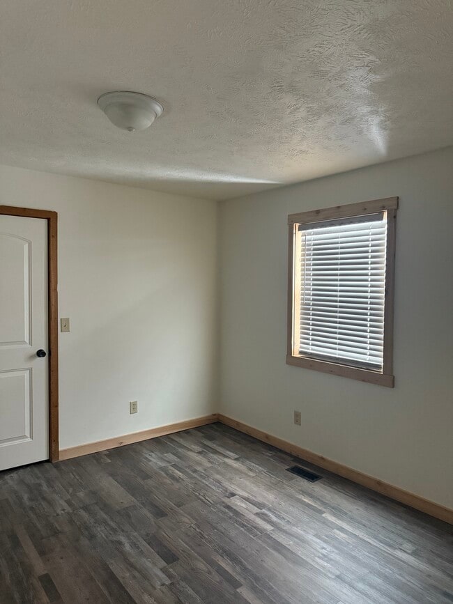 Photo - 12967 Roughys Dr