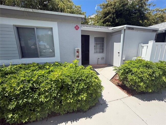 Building Photo - 18595 Egret Way