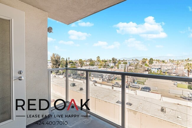 Photo - 11405 Chandler Blvd Unit 508