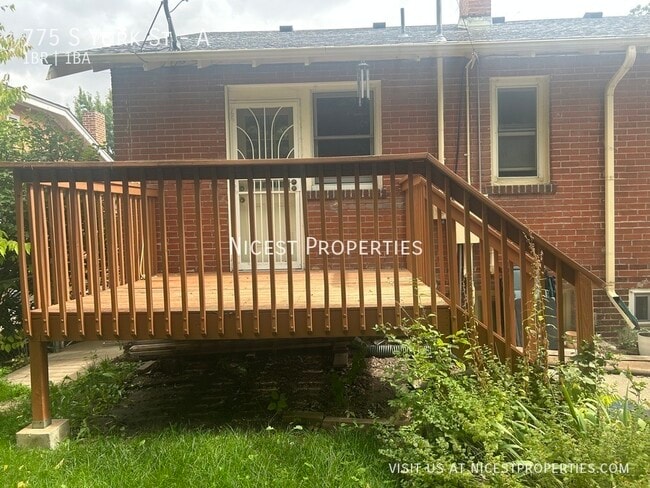 Photo - 775 S York St Unidad A