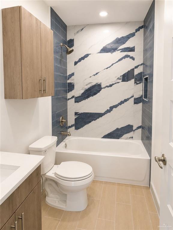 217 N 7th St Unit 2