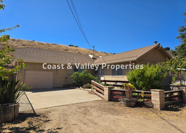 Beautiful Chualar Canyon Home for RENT!!! - Beautiful Chualar Canyon Home for RENT!!!