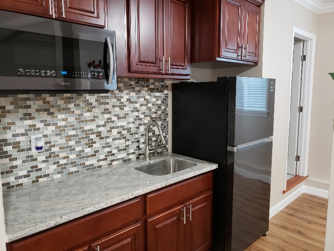 Photo - 3133 Teddington Dr