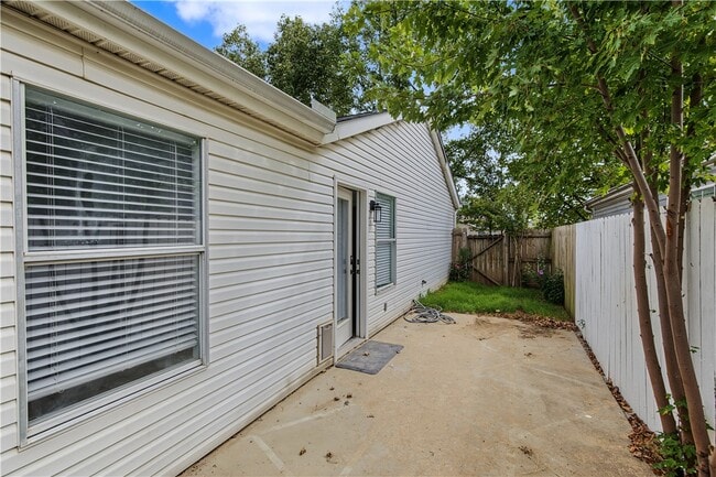1602 Parkview Pl