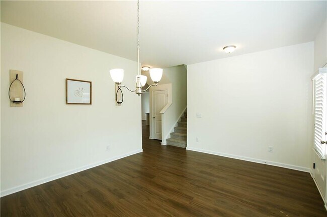 Photo - 124 Finley Dr