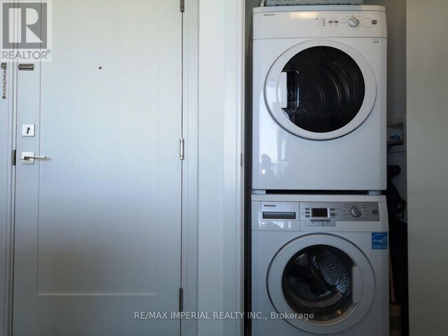 Photo - 50 Charles St E Unit 3810