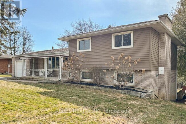 Photo - 104 Hillside Ave