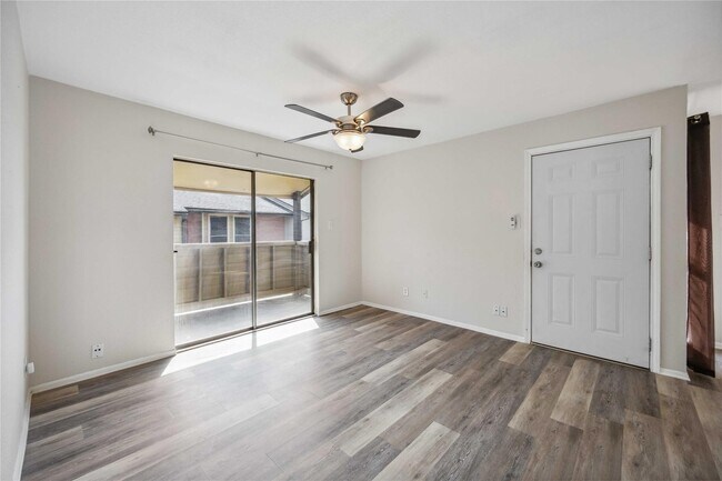 Photo - 15534 Zabolio Dr