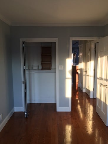 Photo - 1366 E 86th St Unidad 2FL