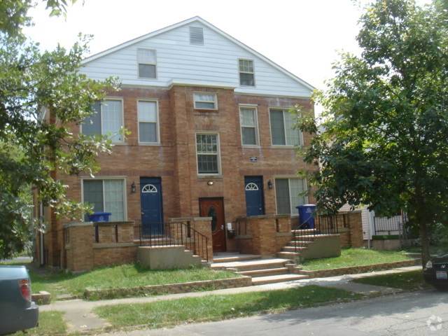 Building Photo - 232 S Monroe Ave Unit B Rental