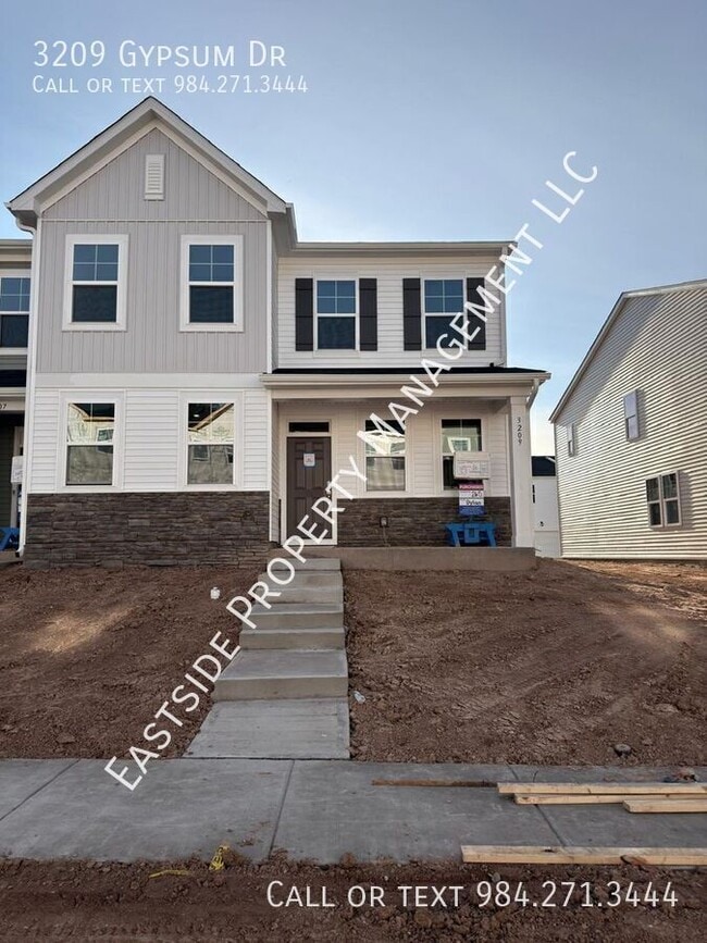 Building Photo - 3209 Gypsum Dr