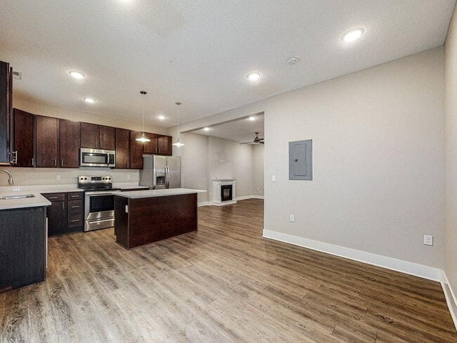 Photo - 307 Washington Ave