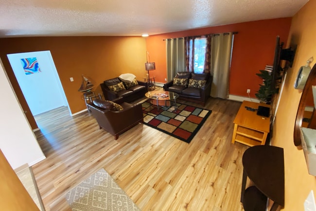 Photo - 222 W 13th Ave