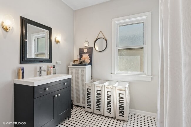 Photo - 7227 Jackson Blvd