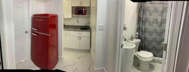 Building Photo - 10230 SW 143rd Pl Rental