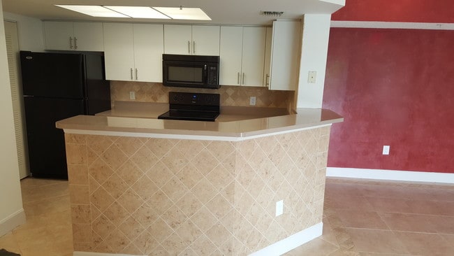 Photo - 5025 Wiles Rd Unidad 5025