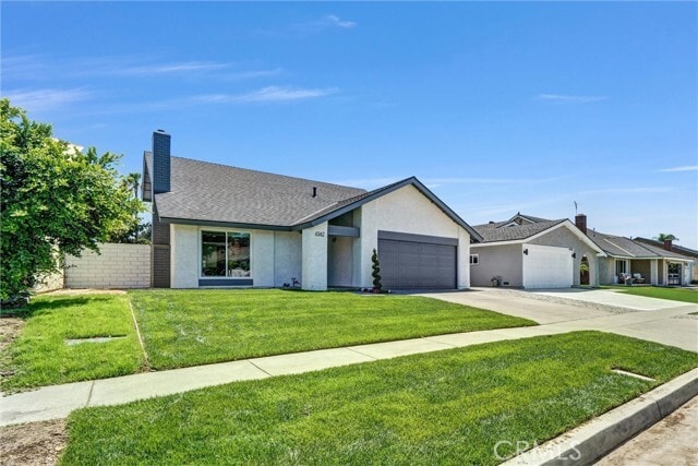 Building Photo - 4942 E Glenview Ave Rental