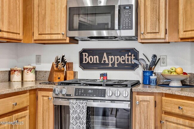 Photo - 900 S Meadows Pkwy Unit 1914