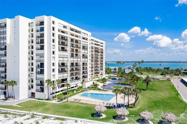 1460 Gulf Blvd Unit 1205