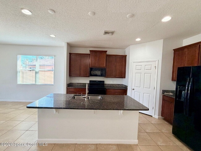 Photo - 1623 Musgrass Cir