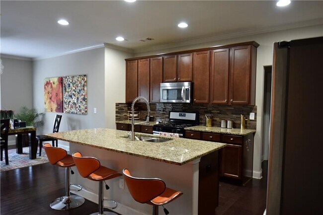 Photo - 1805 Kingsbridge Ct